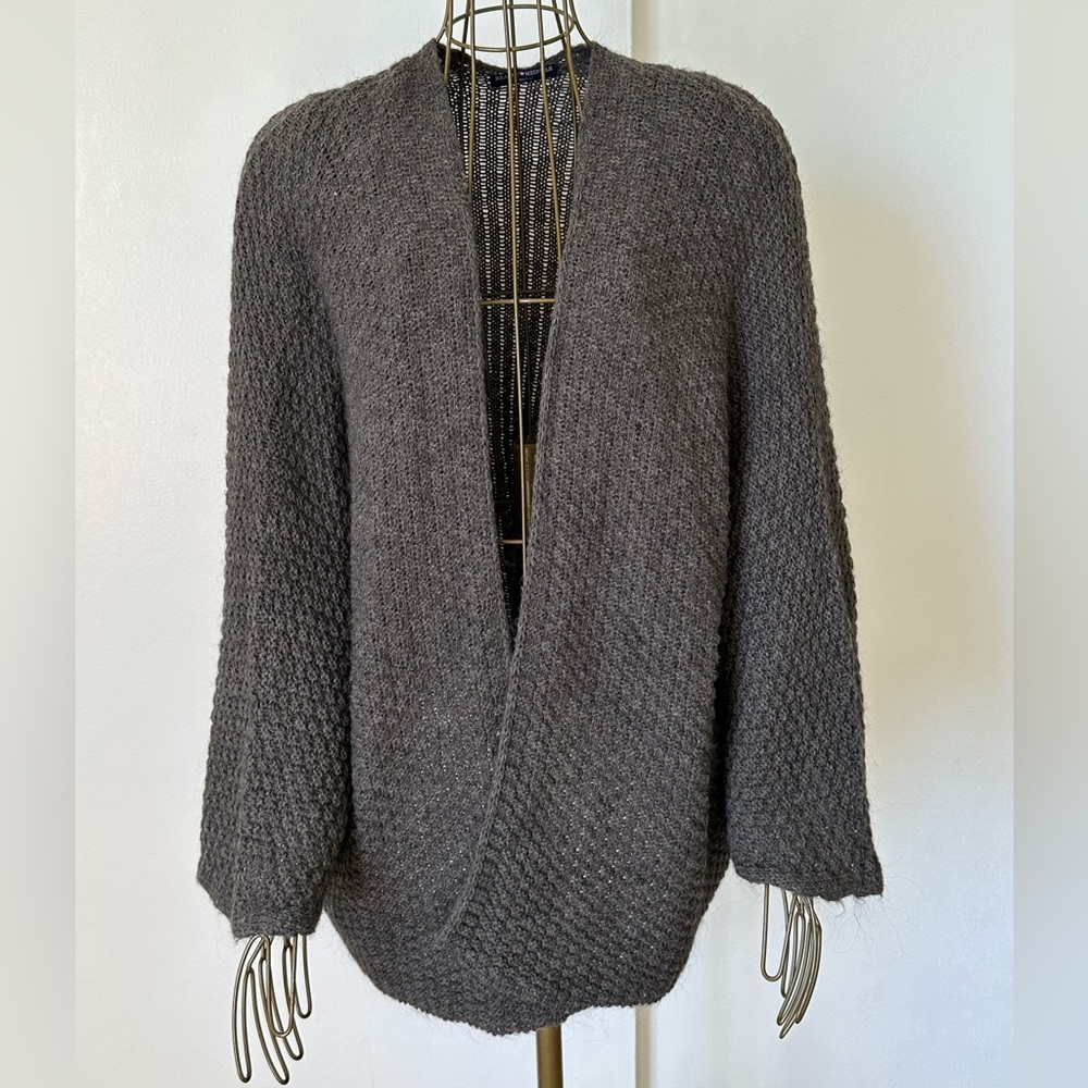 Brandy Melville Cardigan, EUC